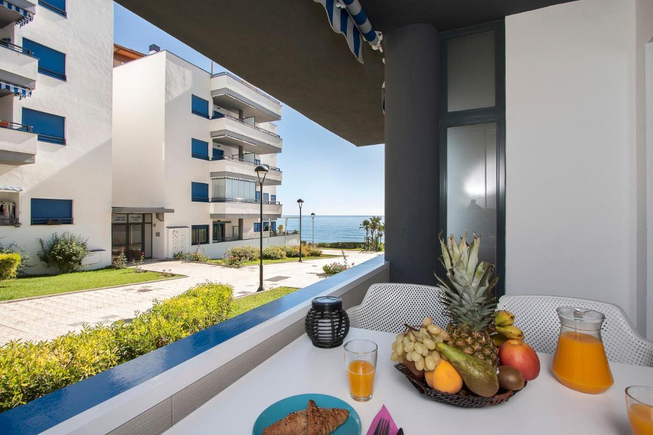 Beach House Торрокс Екстер'єр фото